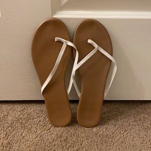 LC flip flops